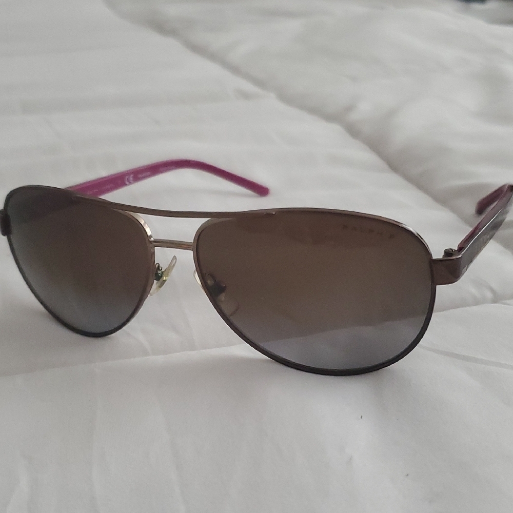 Ralph Lauren Men's Sunglasses - Gold Frame with Black Lenses - Picture 4 of 7